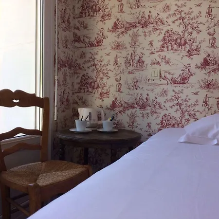 فندق Richelieu 3*