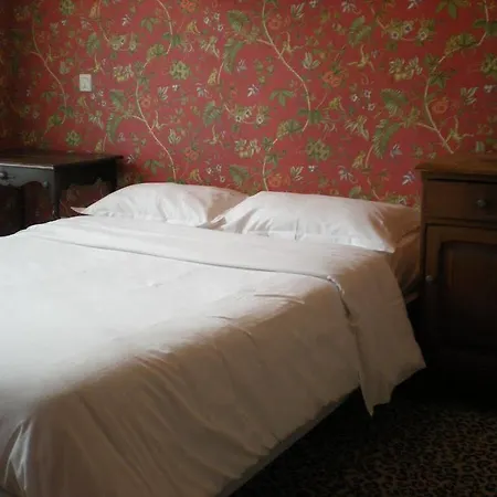 Richelieu Hotel 3*
